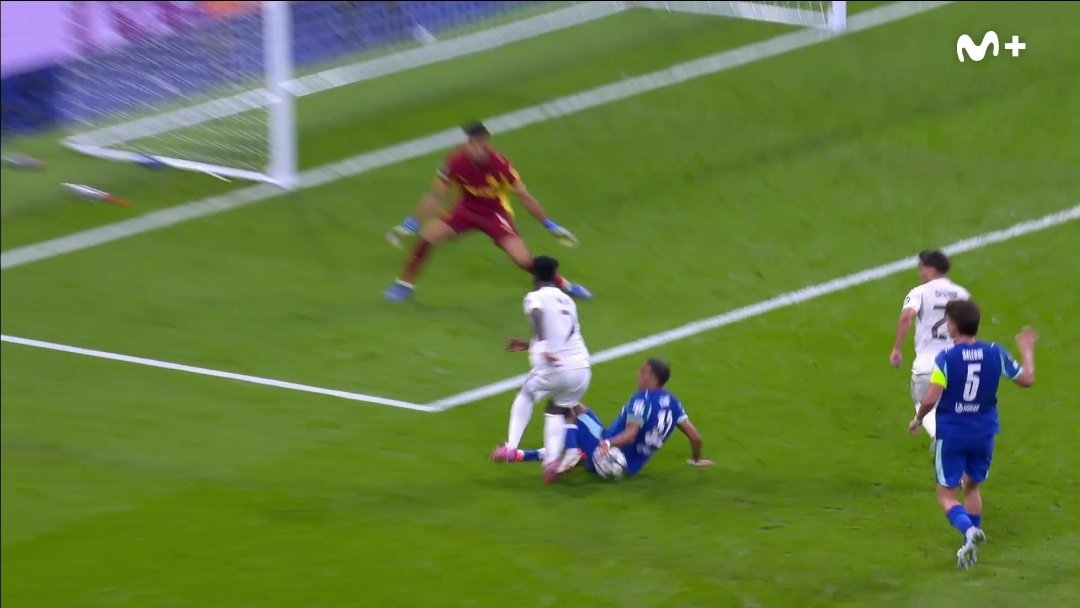 罚点球, 对阵马赛比 罚点球, 对阵马赛比