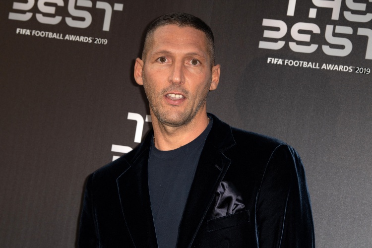 全场, 的年轻球员, 和身体 全场, 的年轻球员, 和身体